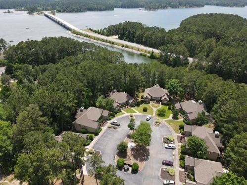308 Coastal Cv, Mc Cormick, SC 29835-3435