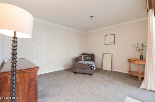 1648 Barnes St, Simi Valley CA  93063-3202 exterior