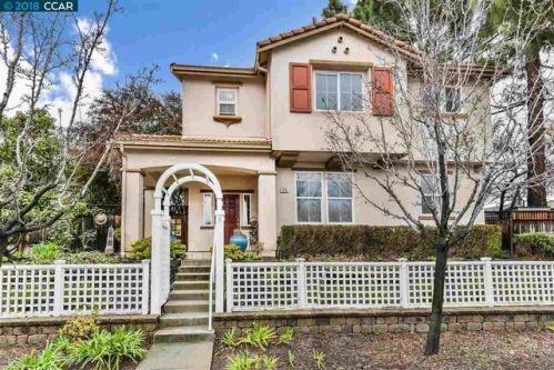 378 Glacier Dr, Pacheco, CA 94553-5472