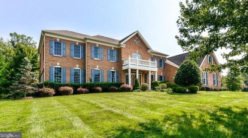 16058 Guard Hill Ct, Haymarket, VA 20169-6198