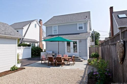 5 Alden Ave, Norwalk CT  06855-2501 exterior