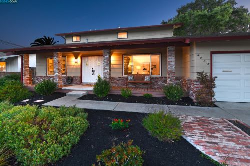 9605 Davona Dr, San Ramon, CA 94583-3703