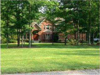 200 Edgewater Cir, Erie, PA 16509-3790