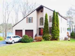 75 Croy Path, Hampstead, NH 03841-2173