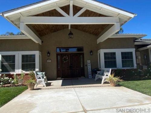 2315 Percussion Ct, El Cajon, CA 92019-2752