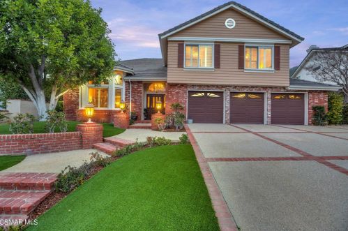 5425 Liverpool Ct, Calabasas, CA 91377-4743