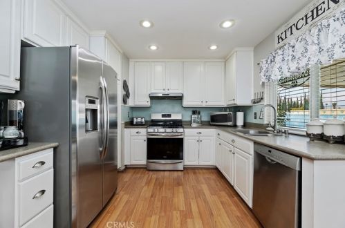 10331 Palmento Dr, Riverside CA  92505-1550 exterior