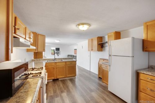 834 Raynolds Ave, Canon City CO 81212-4013 exterior