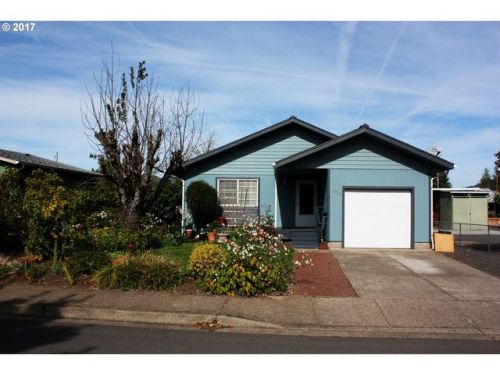 3932 Alcona St, Springfield, OR 97478-6431