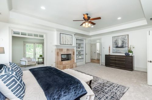 2767 Grv St, Atlanta GA  30319-2843 exterior