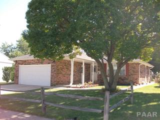 1302 Florence Ave, Pekin IL  61554-2327 exterior