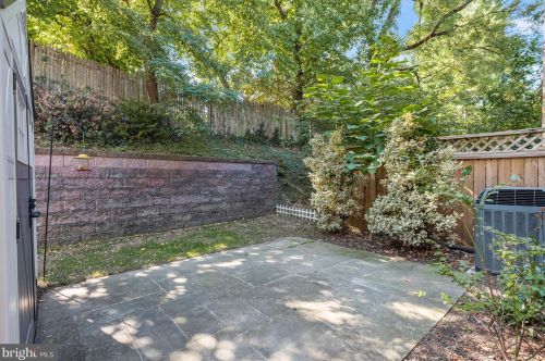 10871 Lockwood Dr, Silver Spring MD 20901-4514 exterior