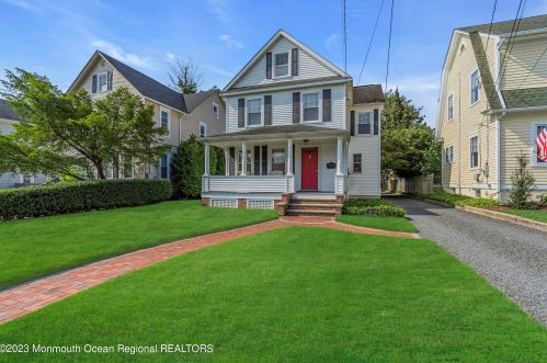 43 River Rd, Locust, NJ 07760-1626