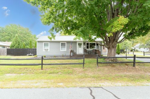 54 Hinsdale Hts, Hinsdale, NH 03451-2304