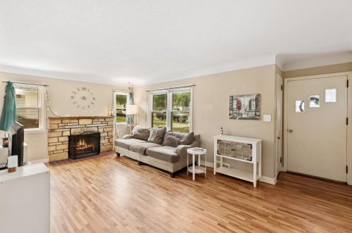 4516 Zane Ave, Minneapolis, MN 55422-1062