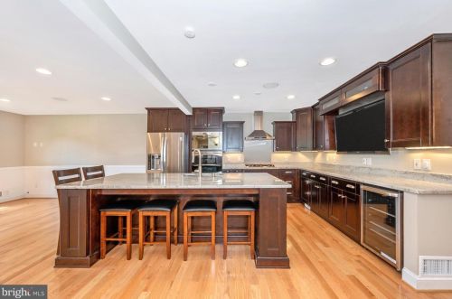 1306 Leister Dr, Silver Spring, MD 20904-1545