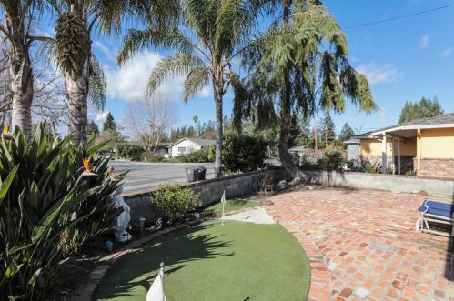 563 Mccarty Ave, Mountain View, CA 94041-2225