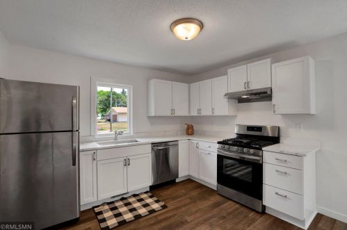 7834 Able St, Minneapolis MN  55432-2811 exterior
