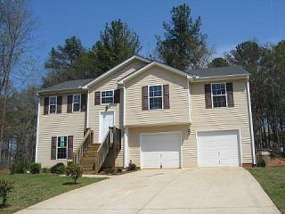 557 Kristin Ln, Winder, GA 30680-3249