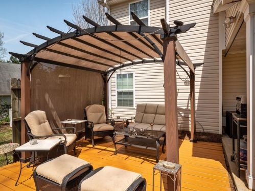 90 Shadowbrook Trce, Porterdale, GA 30016-7748