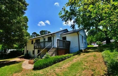 670 Crestview Ter, Gainesville GA  30501-3110 exterior