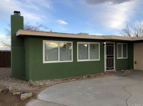 26242 Yosemite St, Mojave, CA 93501-7606