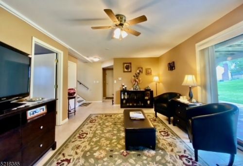 5 Stephen St, Dover NJ  07801-2224 exterior