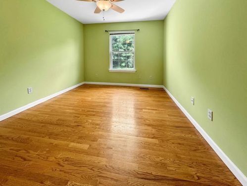 523 Wild Mint Ln, Allentown PA  18104-8408 exterior