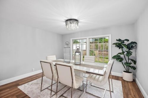 10 Vispera, Irvine CA  92620-2127 exterior