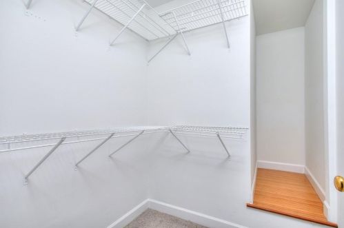 1 Frst Rdg Ct, Atlanta GA  30350-1802 exterior