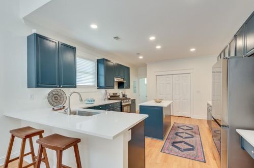 1332 Hooper Ave, Atlanta GA  30307-2014 exterior