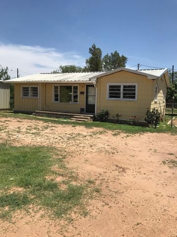 116 Avenue, Post, TX 79356-3106