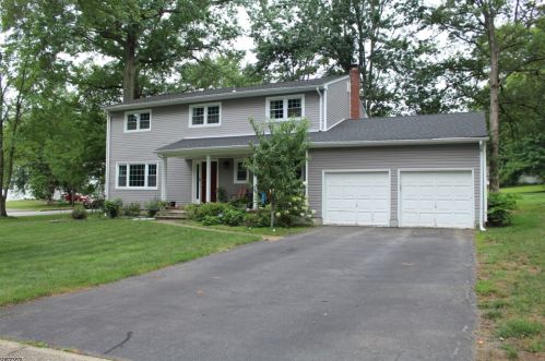 2 Camelot Way, Parsippany, NJ 07054-1408