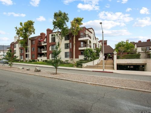 230 Bethany Rd, Burbank, CA 91504-4247