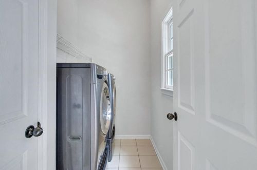 179 Bowen Cir, Atlanta GA  30315-2602 exterior