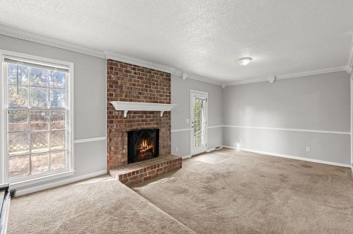 207 Glenda Vw, Ladson SC  29456-4816 exterior