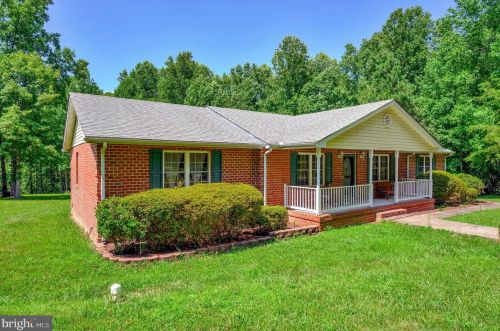 11108 Piney Forest Rd, Bumpass, VA 23024-9336