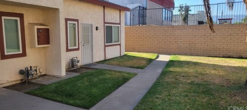 367 Eucalyptus Ave, Rialto, CA 92376-6076