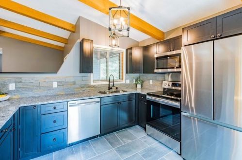 1053 Griffin Ave, Saint Paul MN  55115-1509 exterior