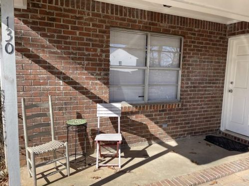 130 Mitchell St, Holly Springs, GA 30114-8535
