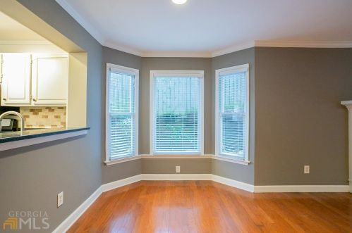 1901 Defoors Xing, Atlanta GA  30318-2337 exterior