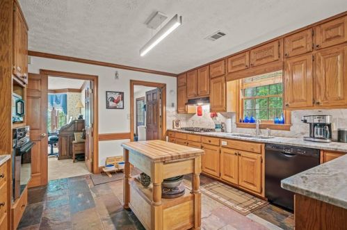 2225 Oglesby Bridge Rd, Conyers GA  30094-4221 exterior