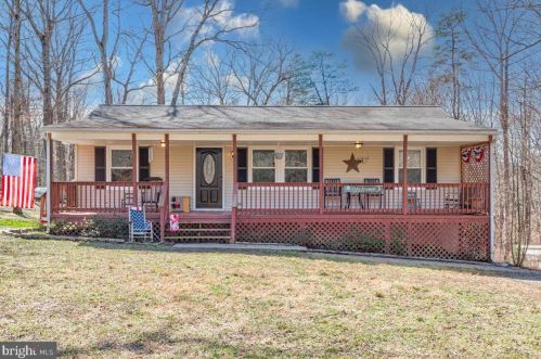 6400 Lawyers Rd, Spotsylvania, VA 22551-6322