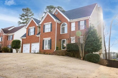 435 Chandler Ct, Buford, GA 30518-6264