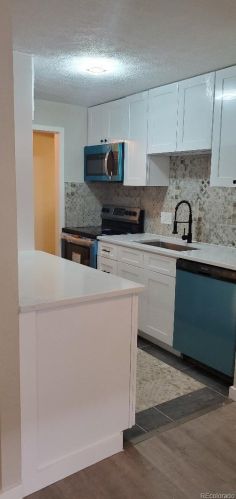 10145 25th Ave, Denver, CO 80215-1433