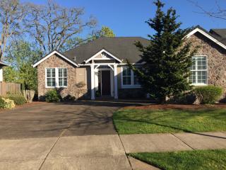 3305 Shoreline Dr, Corvallis, OR 97333-3197