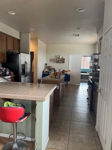 11776 Wallflower Ct, El Mirage, CA 92301-3797