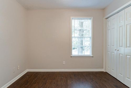 107 Parkview Dr, Stockbridge GA  30281-1112 exterior