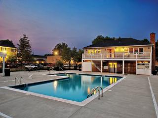 2850 Southampton Dr, Rolling Meadows IL  60008-3337 exterior