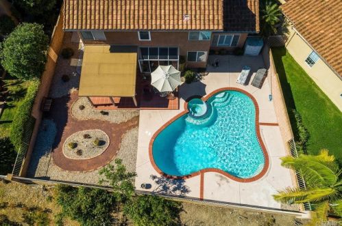 8792 Calle Tragar, San Diego, CA 92129-4425